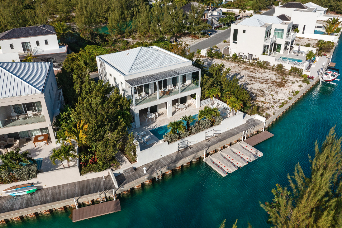 Leeward Marina House - Image 22